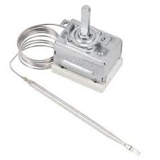 Fix4U Repairs' technicians fixing oven thermostat not working properly  problem in GTA  